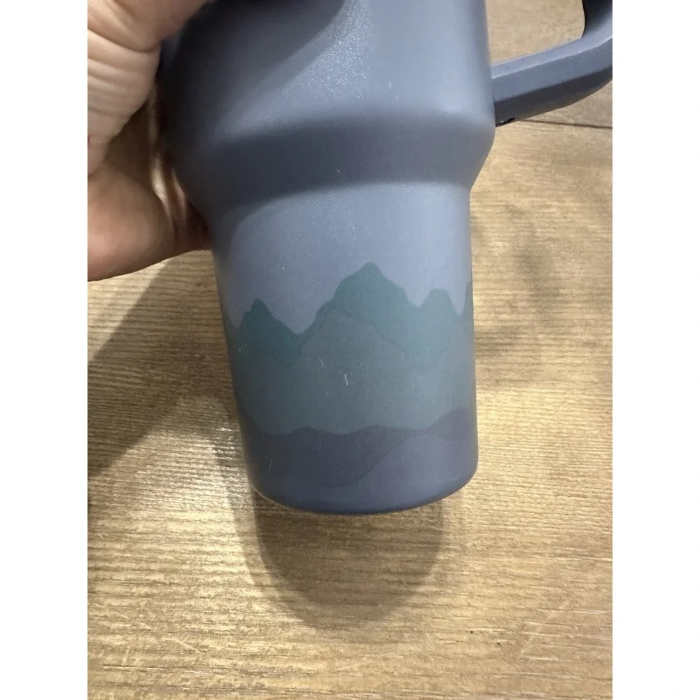 Stanley Adventure‎ Quencher Original 40 oz blue Tumbler With Cap - No Straw - Picture 4 of 8